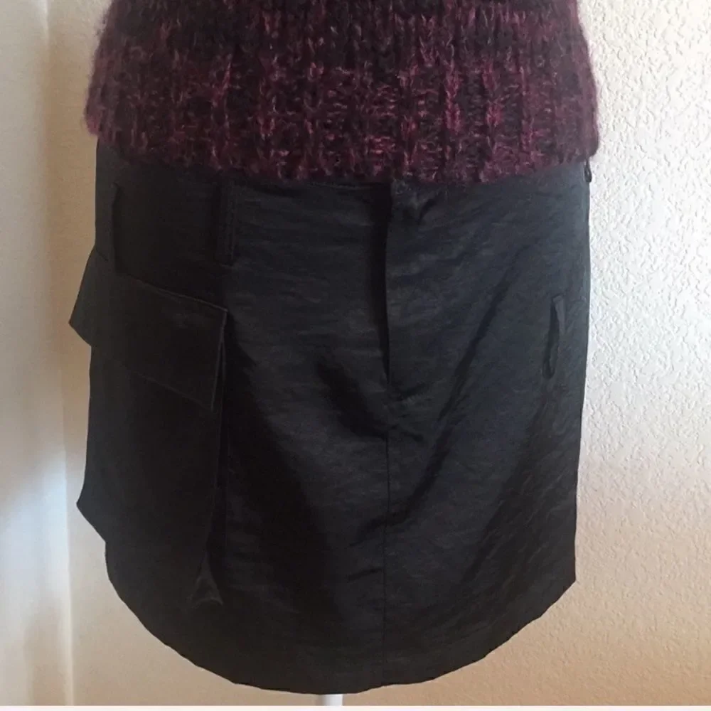 VTG Y2K Black Mini Skirt 90s Satin Cargo Pocket Belt Loop Detail ABS Size 6 Goth